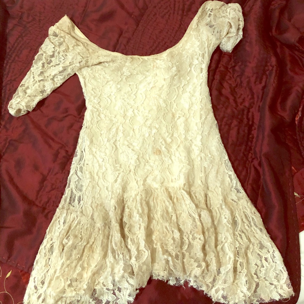 White lace dress